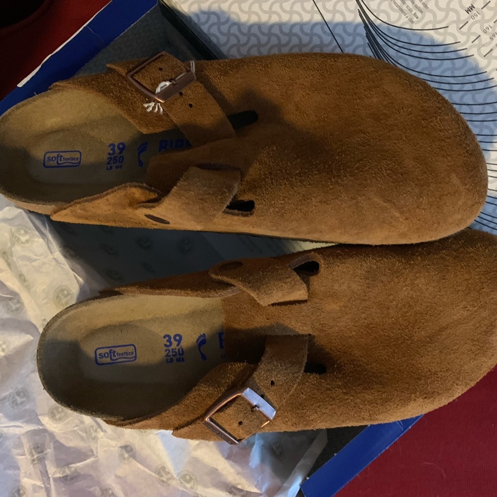 Birkenstock Boston Softbed Clog. Size 39, Narrow Fit. Brand New.